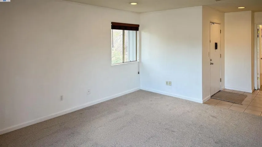 3591 Quail Lakes Dr 110, Stockton, California 95207
