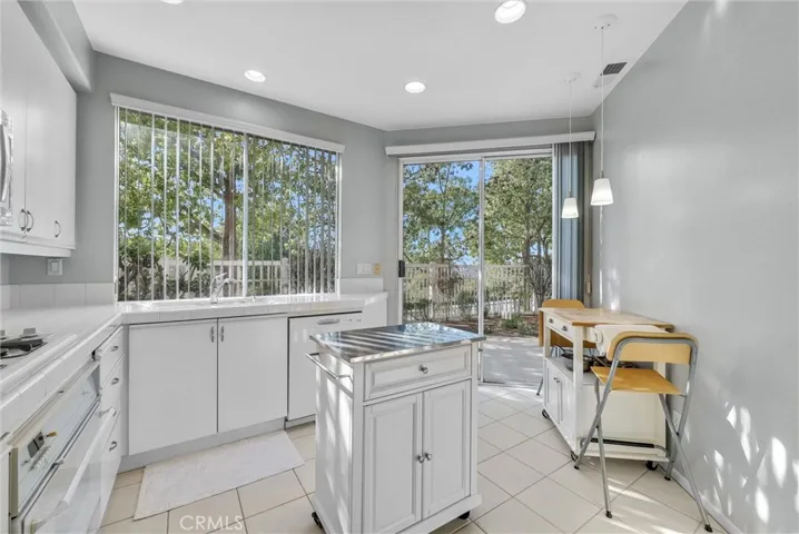 924 S Country Glen Way, Anaheim Hills, California 92808