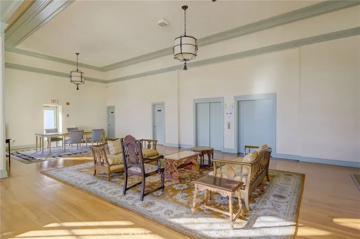 315 W 3rd Street 512, Long Beach, California 90802