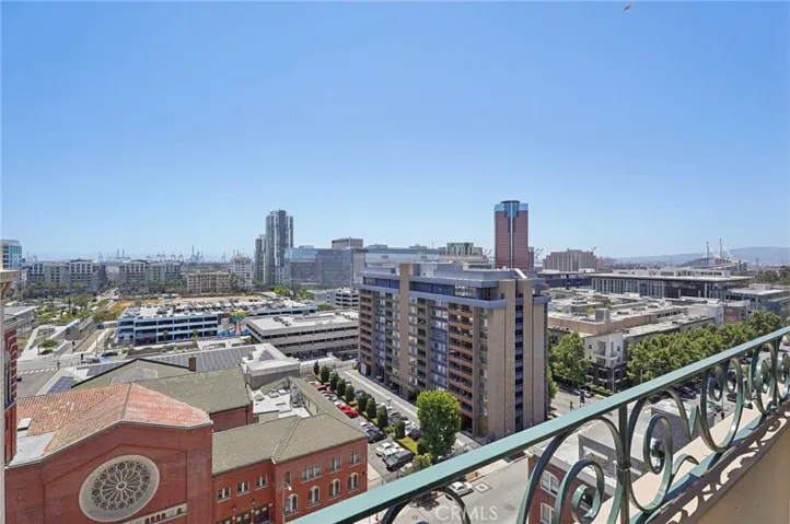 315 W 3rd Street 512, Long Beach, California 90802