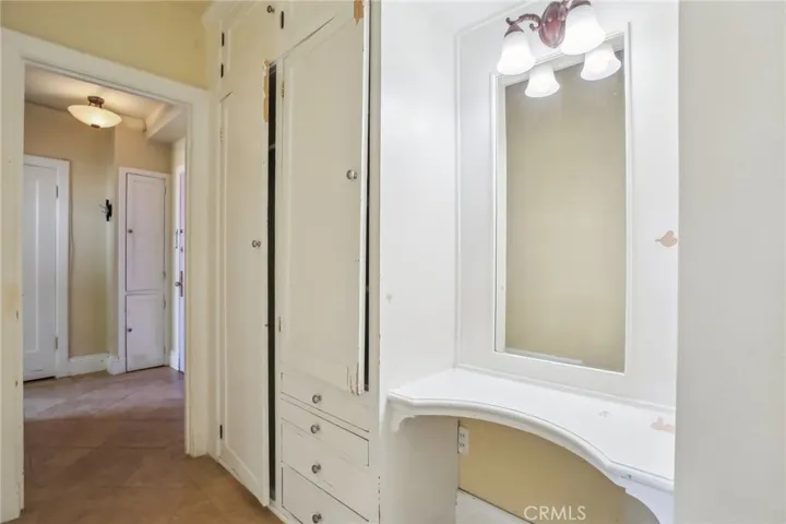 315 W 3rd Street 512, Long Beach, California 90802