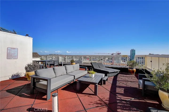 315 W 3rd Street 512, Long Beach, California 90802