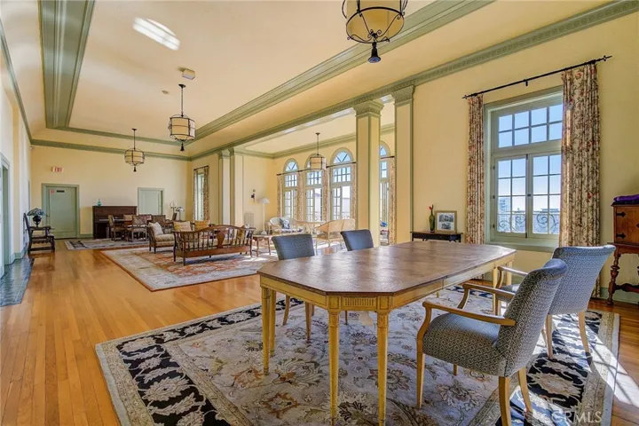 315 W 3rd Street 512, Long Beach, California 90802