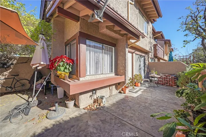 2441 Chandler Avenue 4, Simi Valley, California 93065