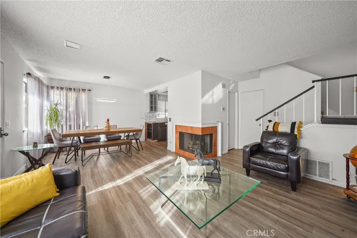 2441 Chandler Avenue 4, Simi Valley, California 93065