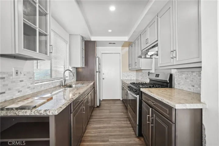 2441 Chandler Avenue 4, Simi Valley, California 93065