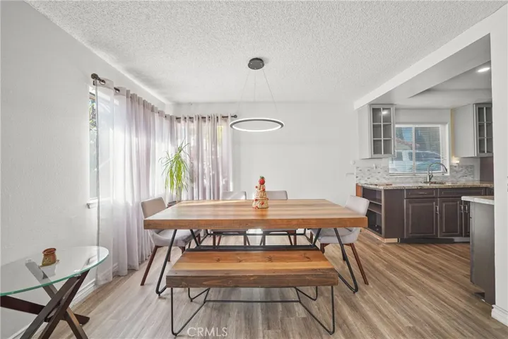 2441 Chandler Avenue 4, Simi Valley, California 93065
