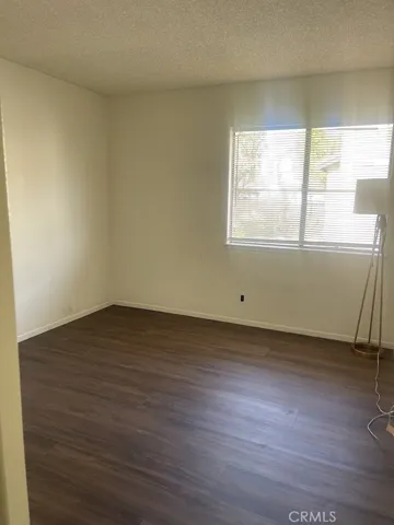 2441 Chandler Avenue 4, Simi Valley, California 93065