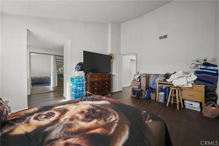 2441 Chandler Avenue 4, Simi Valley, California 93065