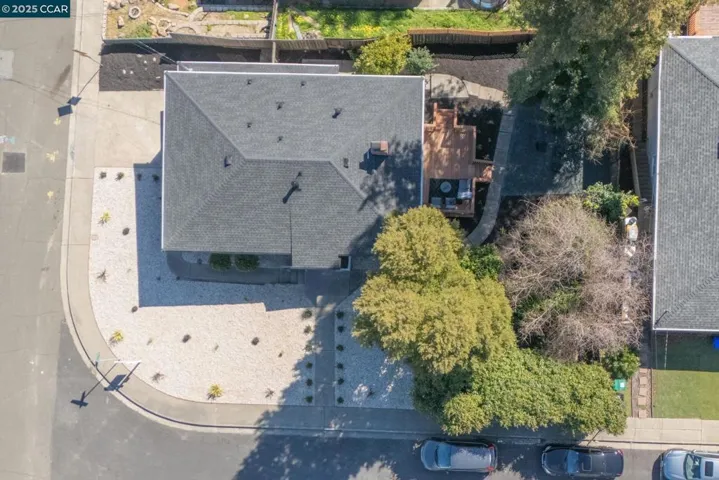 3090 Stephen Dr, Richmond, California 94803