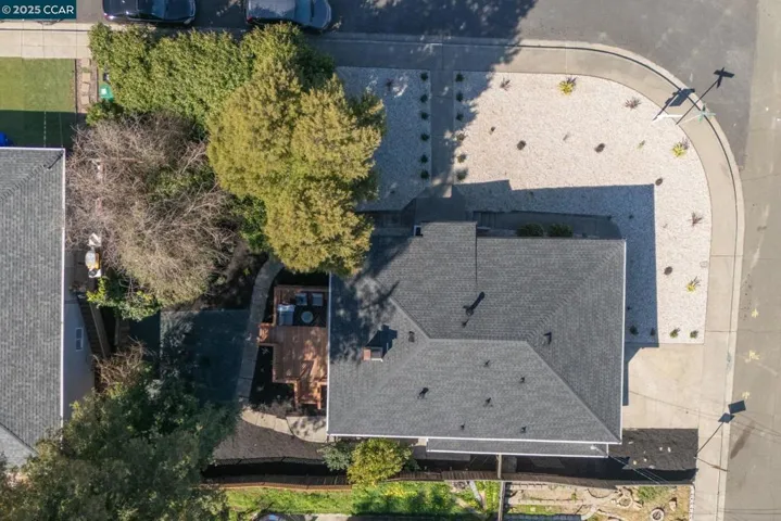 3090 Stephen Dr, Richmond, California 94803