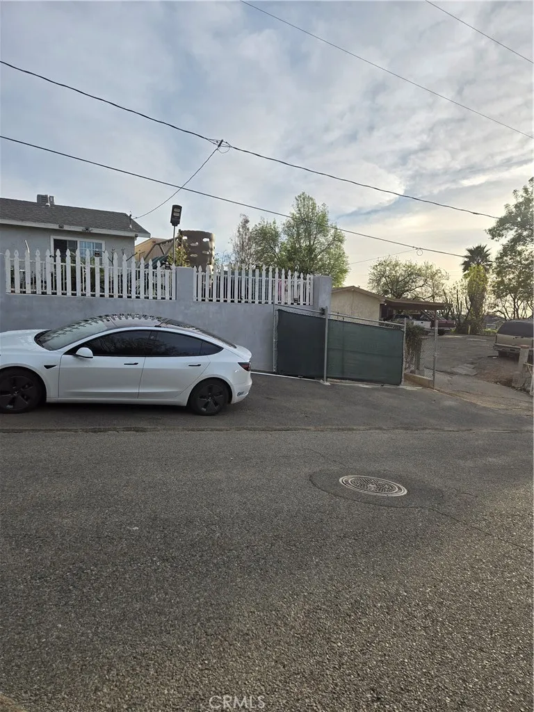 9632 54th Street, Jurupa Valley, California 92509 home-pic-42