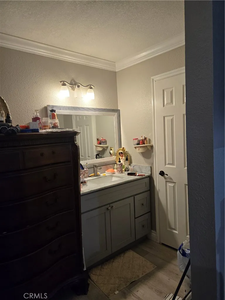 9632 54th Street, Jurupa Valley, California 92509 home-pic-10