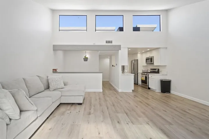 2135 E Valley Pkwy 10, Escondido, California 92027