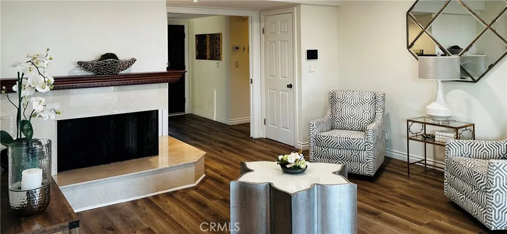 2120 E White Lantern Lane, Orange, California 92867 home-pic-10