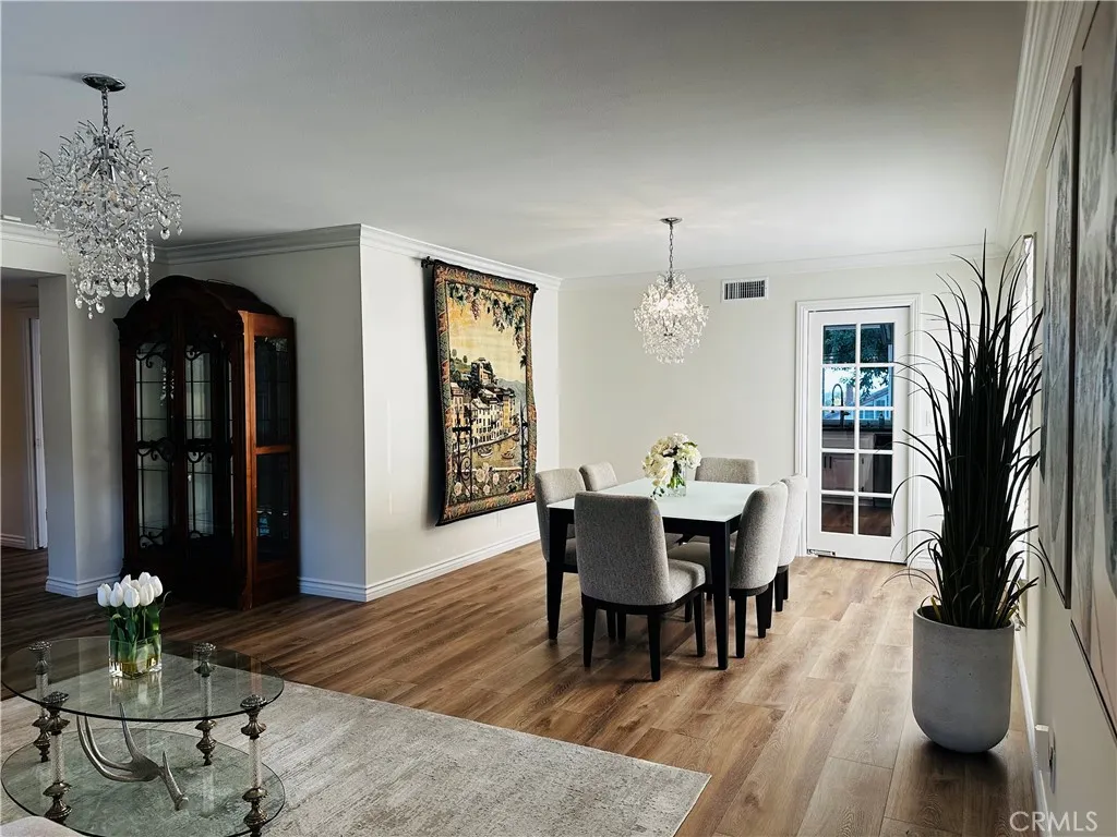 2120 E White Lantern Lane, Orange, California 92867 home-pic-20