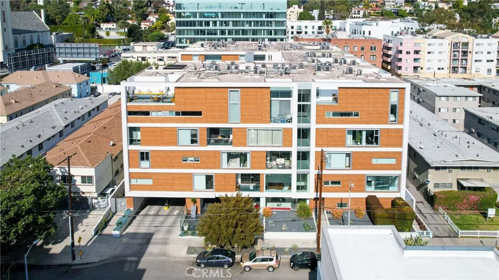 6735 Yucca Street 203, Los Angeles, California 90028 home-pic-37