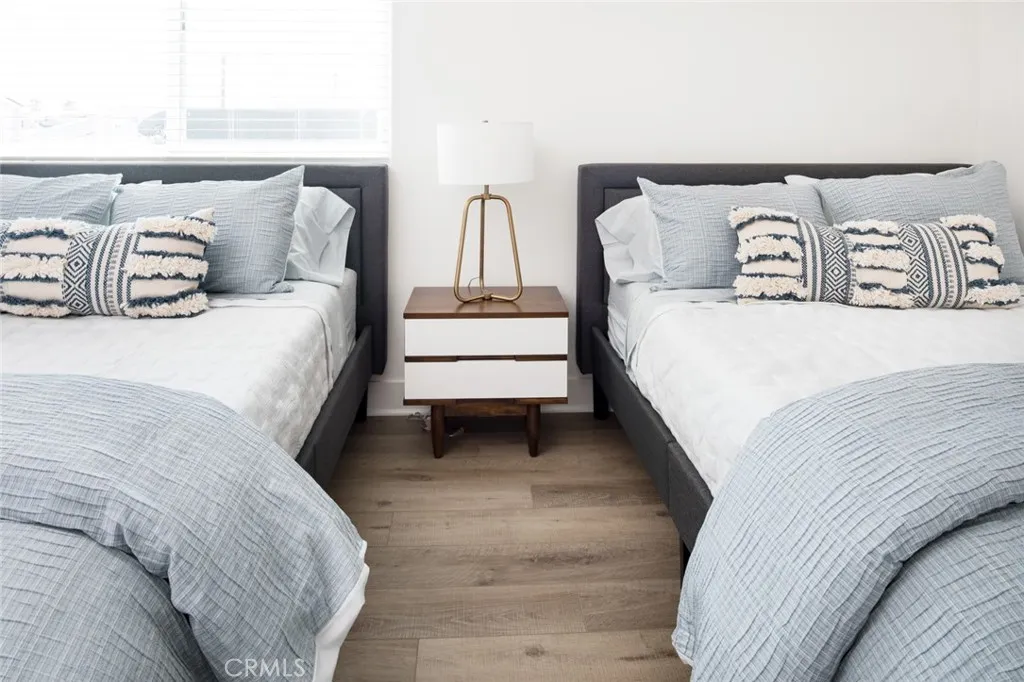 312 35th Street, Newport Beach, California 92663 home-pic-38