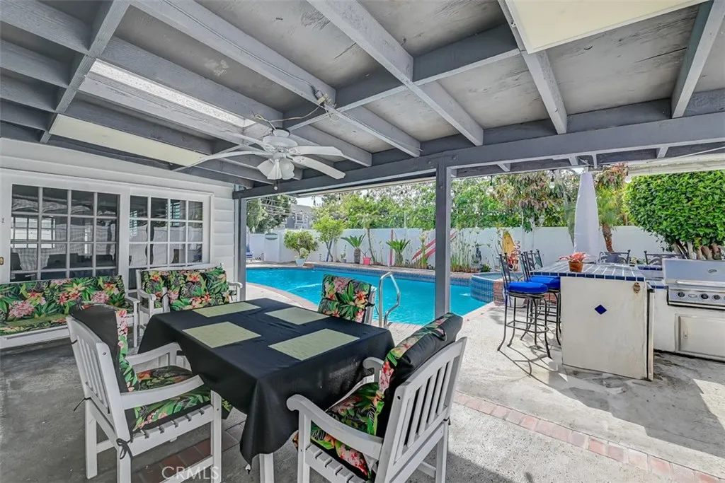 3067 Trinity Drive, Costa Mesa, California 92626 home-pic-32