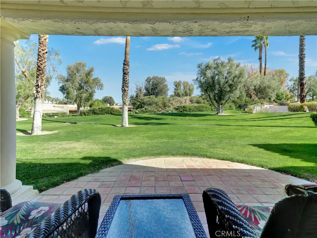 344 Desert Falls Drive E, Palm Desert, California 92211 home-pic-7