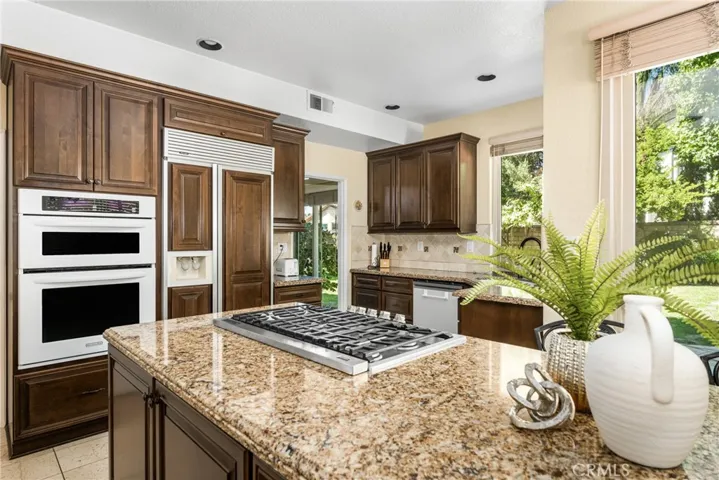 5575 Via Cantada, Yorba Linda, California 92887