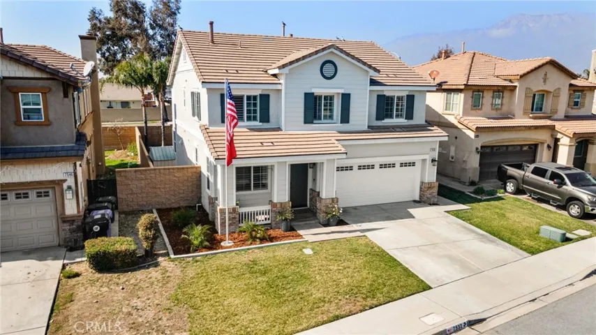 7532 Foxtail Lane, Fontana, California 92336