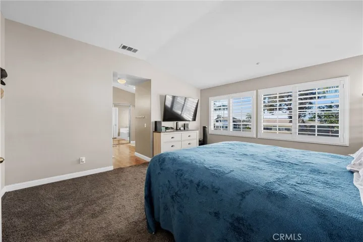 7532 Foxtail Lane, Fontana, California 92336