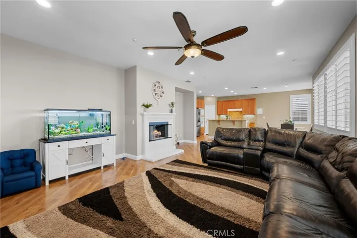 7532 Foxtail Lane, Fontana, California 92336