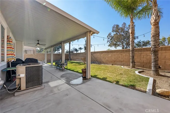 7532 Foxtail Lane, Fontana, California 92336