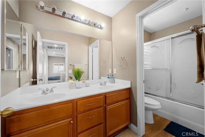 7532 Foxtail Lane, Fontana, California 92336