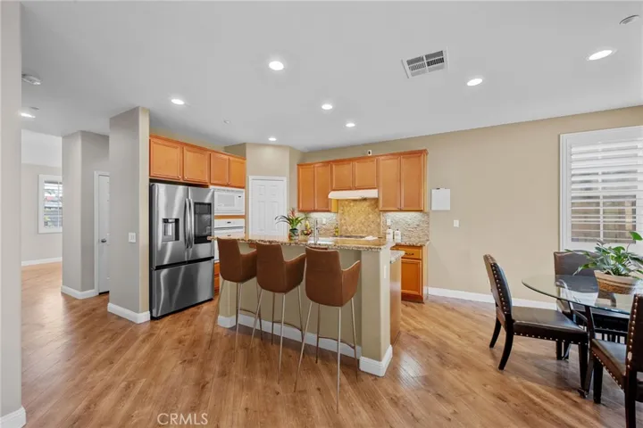 7532 Foxtail Lane, Fontana, California 92336