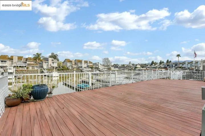 252 Heron Dr, Pittsburg, California 94565