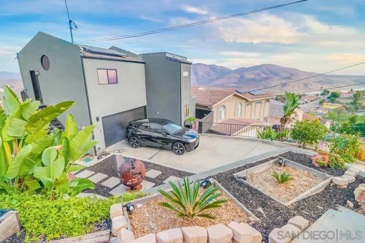 1635 Cuyamaca Ave, Spring Valley, California 91977