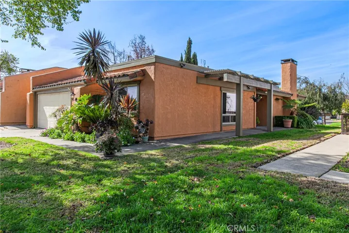 28 Los Verdes Drive, San Luis Obispo, California 93401
