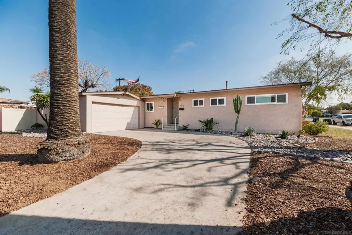 602 Valley Village Dr, El Cajon, California 92021