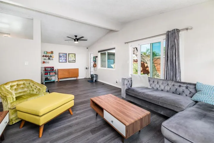 602 Valley Village Dr, El Cajon, California 92021