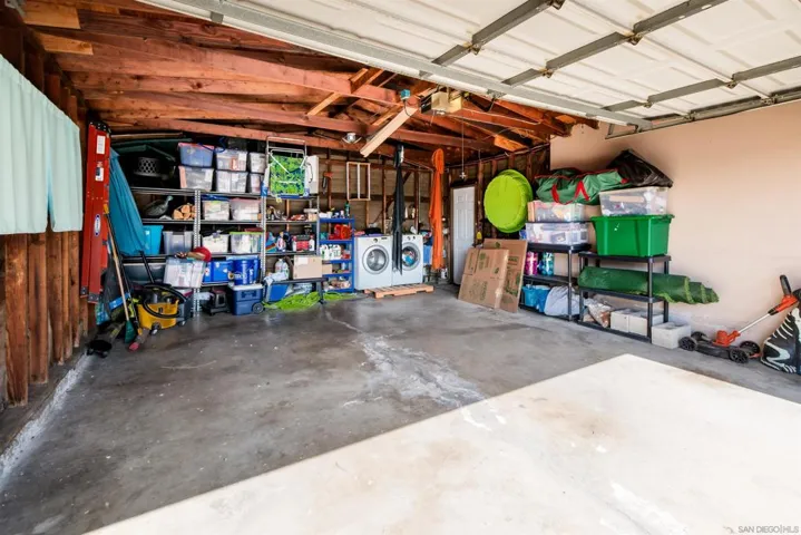 602 Valley Village Dr, El Cajon, California 92021