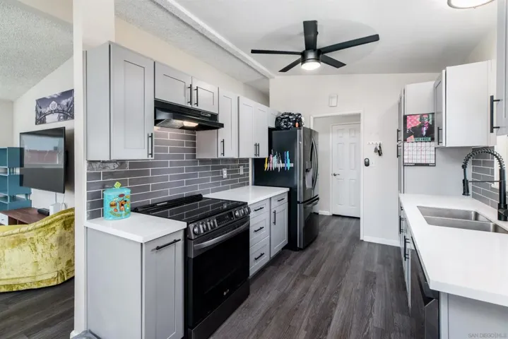 602 Valley Village Dr, El Cajon, California 92021