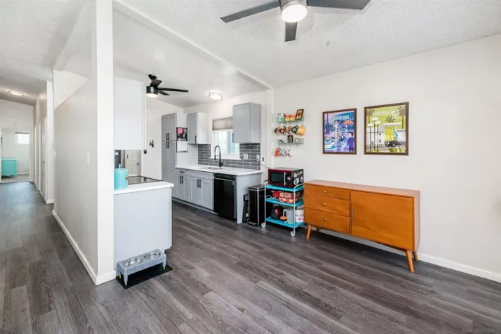 602 Valley Village Dr, El Cajon, California 92021