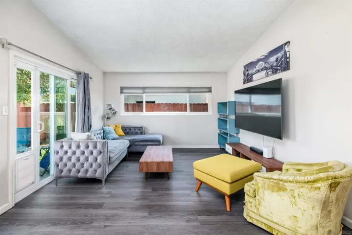 602 Valley Village Dr, El Cajon, California 92021