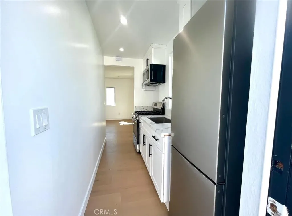 624 W 38th Street, San Pedro, California 90731 home-pic-12