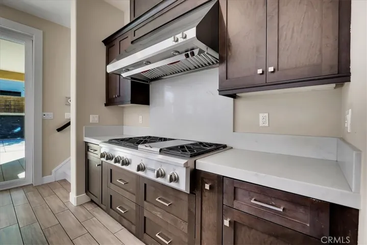 168 Crossover, Irvine, California 92618