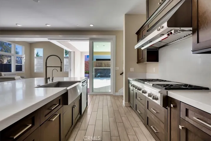 168 Crossover, Irvine, California 92618