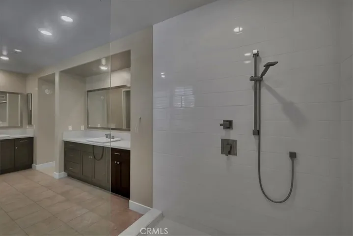 168 Crossover, Irvine, California 92618
