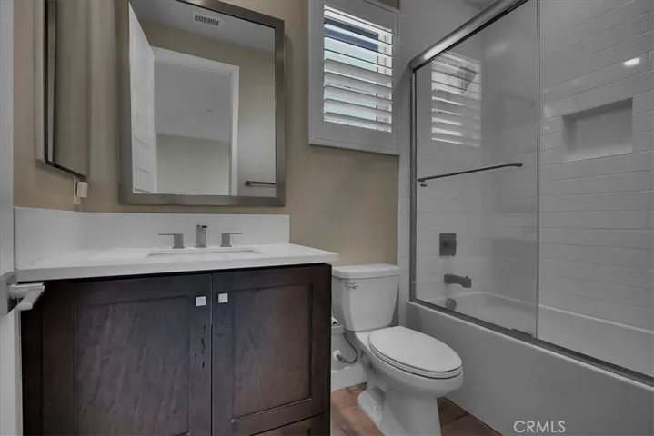 168 Crossover, Irvine, California 92618