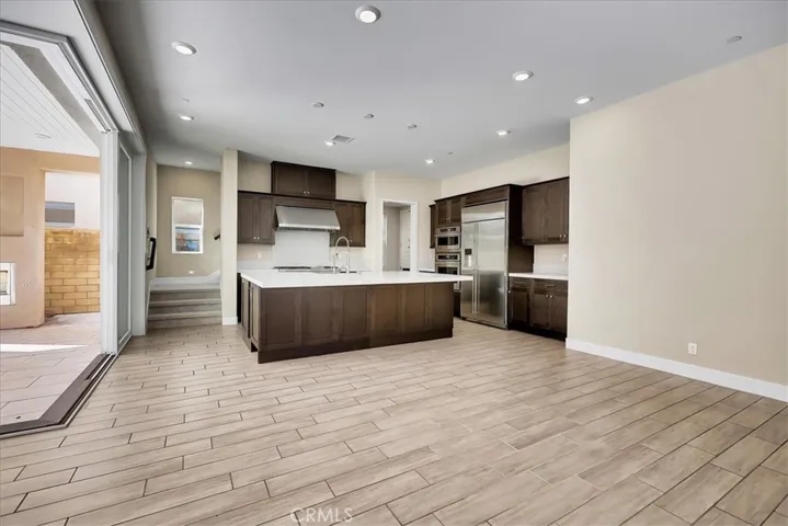 168 Crossover, Irvine, California 92618
