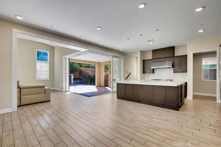 168 Crossover, Irvine, California 92618
