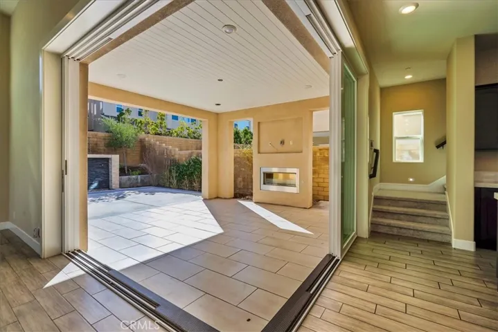168 Crossover, Irvine, California 92618