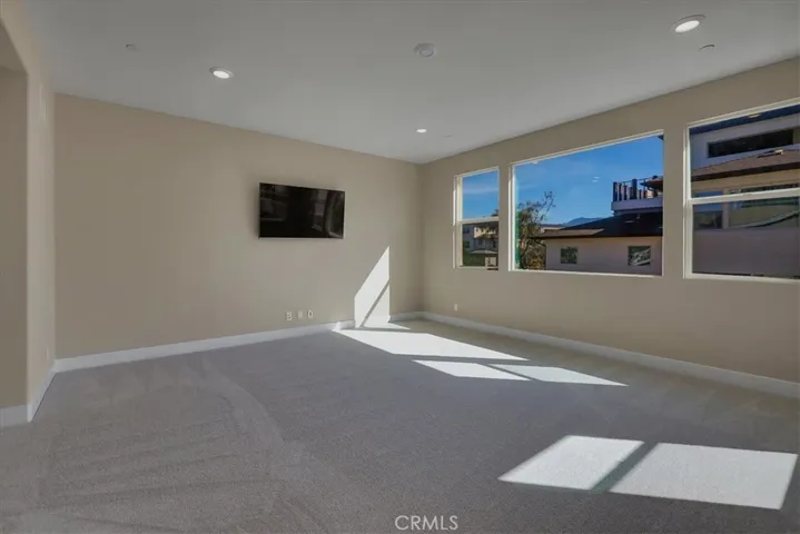 168 Crossover, Irvine, California 92618