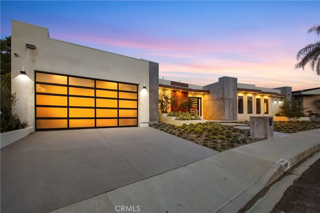 3064 Elvill Drive, Los Angeles, California 90049 home-pic-32